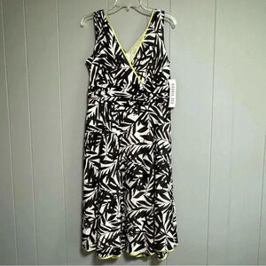 NWT ROBBIE BEE Sleeveless Vneck Dress Black & White Leaf Print Lime Trim Size 10